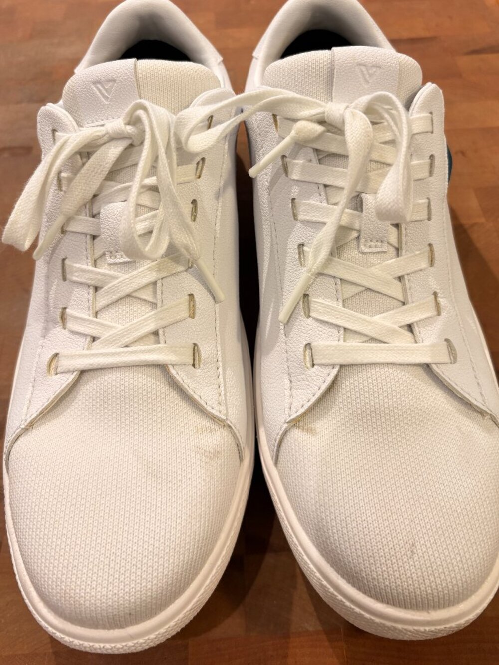 Vessi Soho White Sneaker – Size 6W